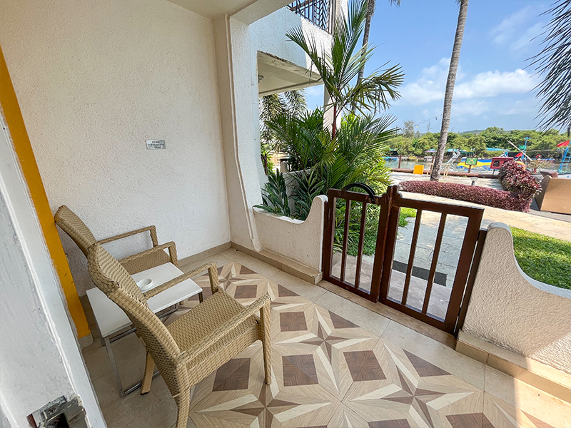 View 2 of Courtyard Room